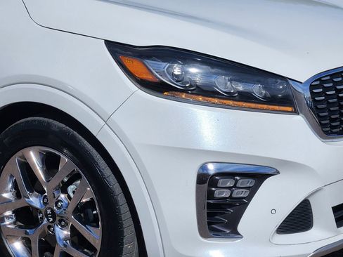 Used 2019 Kia Sorento SX image 27