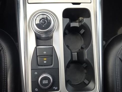 Used 2024 Ford Explorer Limited AWD/4WD image 17