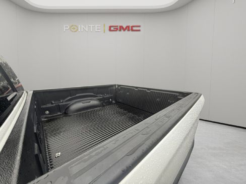 Used 2019 RAM 1500 Rebel image 25