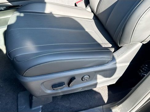 Used 2027 INFINITI QX60 Pure w/ Cargo Package FWD image 20