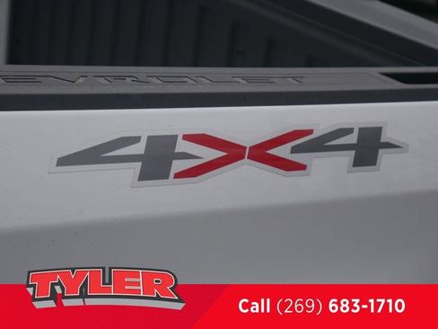 New 2026 Chevrolet Silverado 1500 LT AWD/4WD image 15