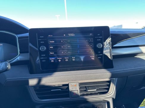 New 2026 Volkswagen Taos SE AWD/4WD image 41