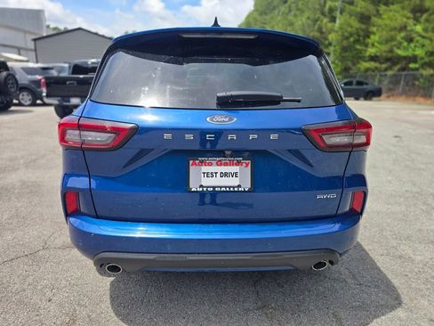 Used 2023 Ford Escape ST-Line Elite AWD/4WD image 6