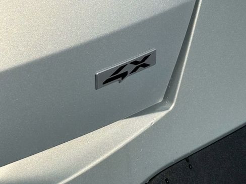 New 2026 Kia Sorento S image 13