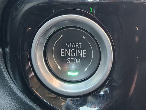 Used 2024 GMC Sierra 1500 SLE image 21