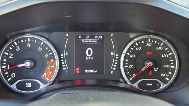 Used 2023 Jeep Renegade Latitude AWD/4WD image 18