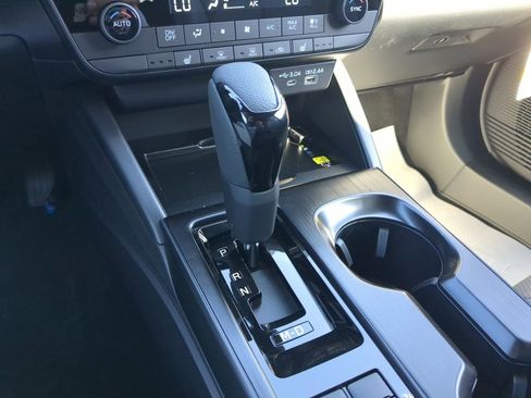 New 2026 Subaru Outback Limited AWD/4WD image 26