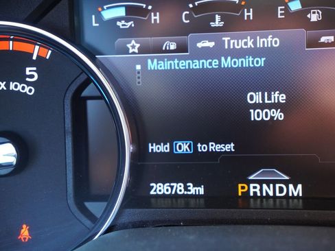 Used 2022 Ford F350 Lariat w/ Lariat Ultimate Package AWD/4WD image 8