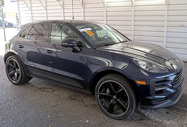 Used 2020 Porsche Macan AWD/4WD image 1