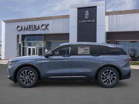 New 2026 Lincoln Nautilus Premier image 25