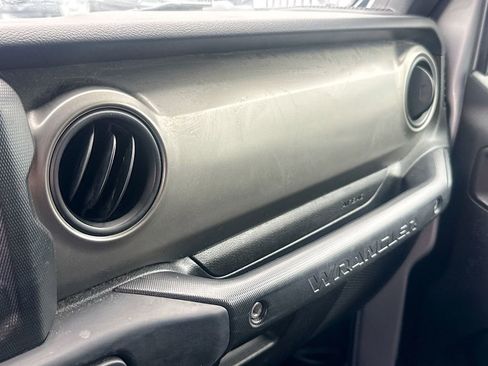 Used 2023 Jeep Wrangler Sport S image 22