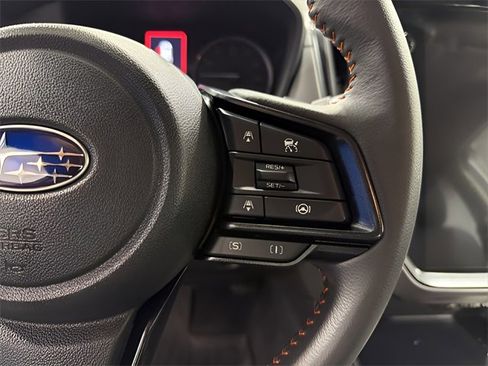 Certified 2025 Subaru Crosstrek 2.5i Limited w/ Popular Package #4A image 17