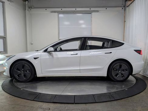 Used 2021 Tesla Model 3 Long Range AWD/4WD image 5