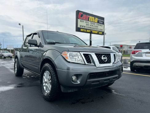 Used 2016 Nissan Frontier SV w/ SV Value Truck Package RWD image 3