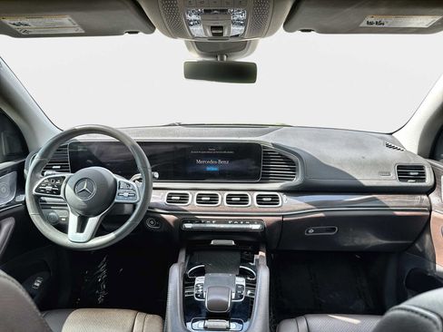 Certified 2020 Mercedes-Benz GLS 450 4MATIC image 21