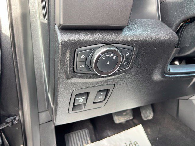 Certified 2019 Ford F150 XLT w/ Equipment Group 302A Luxury AWD/4WD image 7