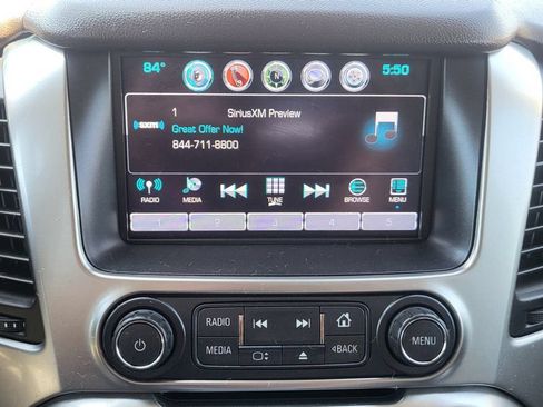 Used 2017 Chevrolet Suburban LT RWD image 40