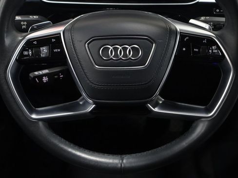 Used 2021 Audi A8 L 3.0T w/ Executive Plus Package image 17