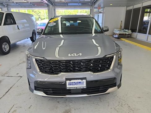 Certified 2024 Kia Sorento S AWD/4WD image 8