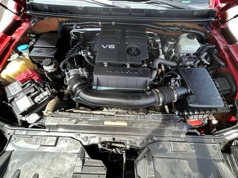 Used 2023 Nissan Frontier S w/ Technology Package AWD/4WD image 31