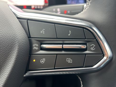 New 2026 Chevrolet Equinox EV LT AWD/4WD image 21
