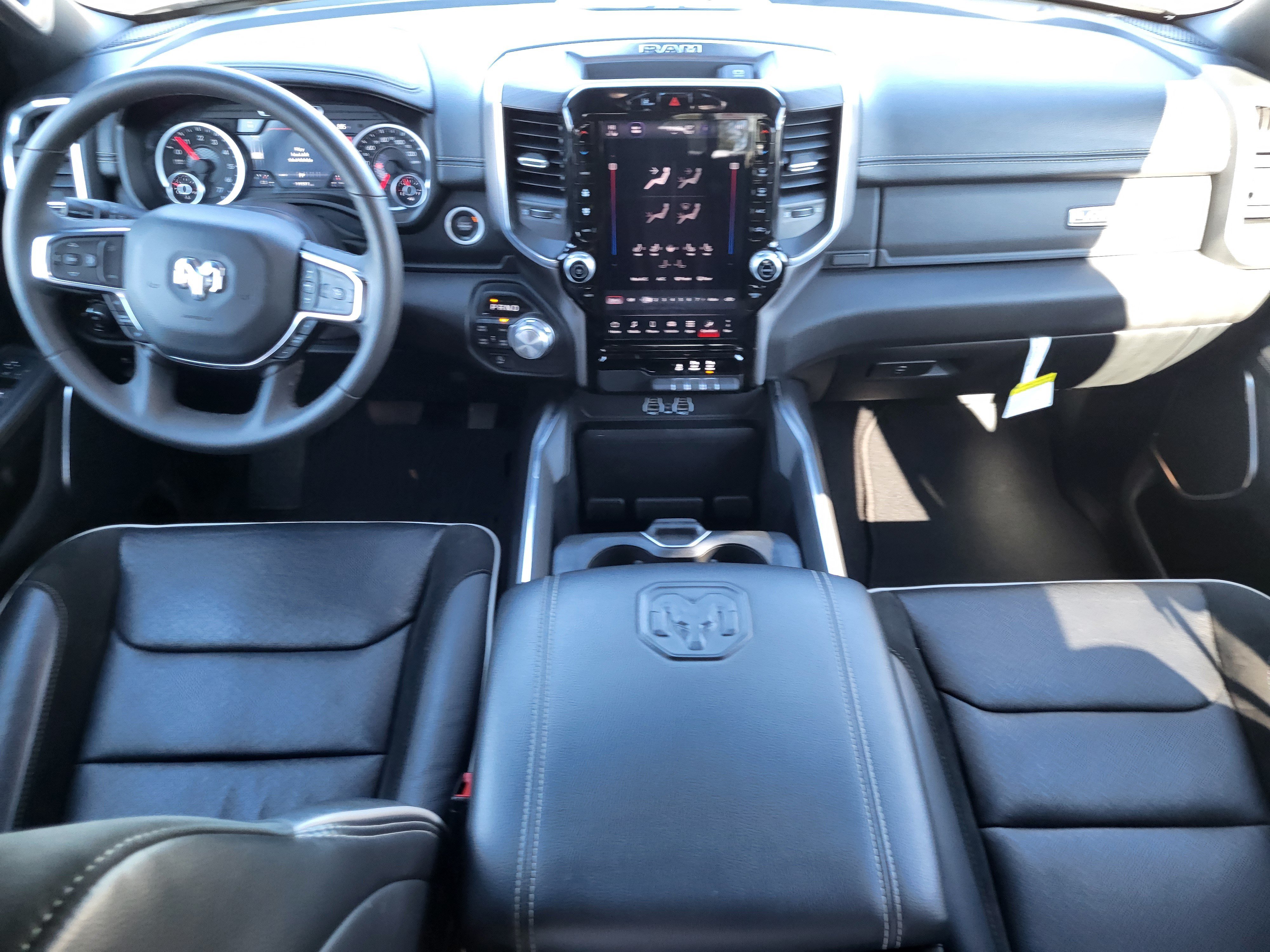 Used 2026 RAM 1500 Laramie AWD/4WD image 27