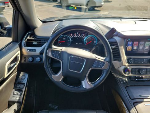 Used 2017 GMC Yukon Denali w/ Open Road Package AWD/4WD image 12