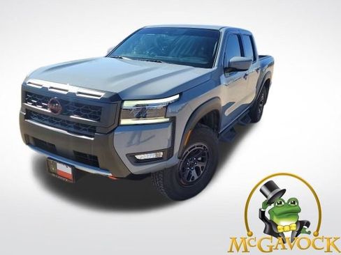 Used 2025 Nissan Frontier PRO-4X image 1