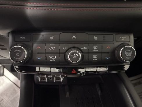 New 2025 Dodge Durango R/T w/ Blacktop Package AWD/4WD image 16