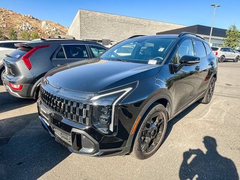 Certified 2026 Kia Sportage X-Line w/ X-Line Premium Package AWD/4WD image 6