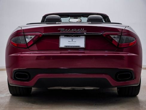 Used 2016 Maserati GranTurismo Sport image 9