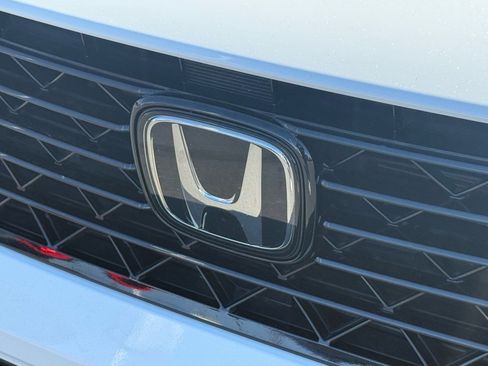 Used 2024 Honda Accord EX image 34