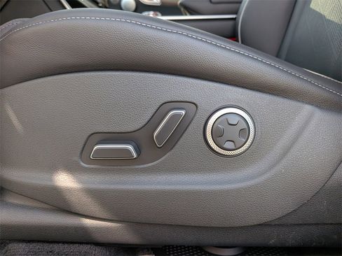 New 2026 Genesis GV80 2.5T Advanced image 14