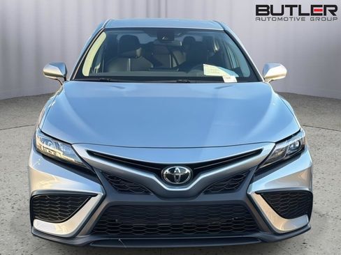 Certified 2024 Toyota Camry SE FWD image 9