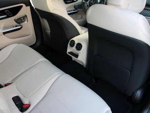 Used 2024 Mercedes-Benz C 300 4MATIC Sedan w/ Exclusive Trim Package image 14