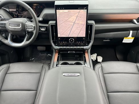 New 2026 GMC Yukon XL Denali w/ Sun & Power Step Package image 13