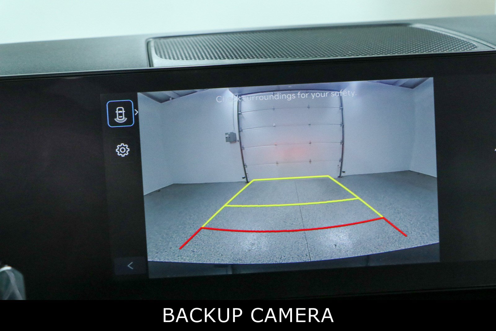 Used 2025 Hyundai Santa Fe SEL FWD image 13