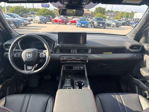 Certified 2026 Honda Pilot TrailSport image 37