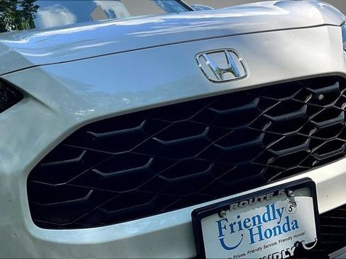 Used 2024 Honda HR-V LX image 33