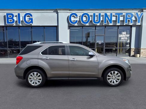 Used 2011 Chevrolet Equinox LTZ FWD image 4