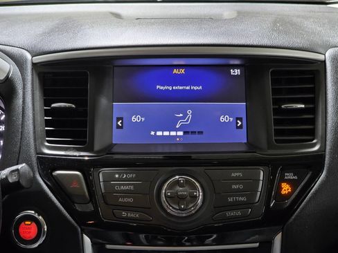 Used 2019 Nissan Pathfinder S FWD image 25