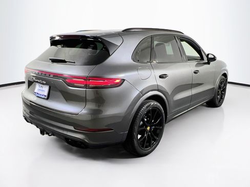 Used 2019 Porsche Cayenne Turbo AWD/4WD image 5