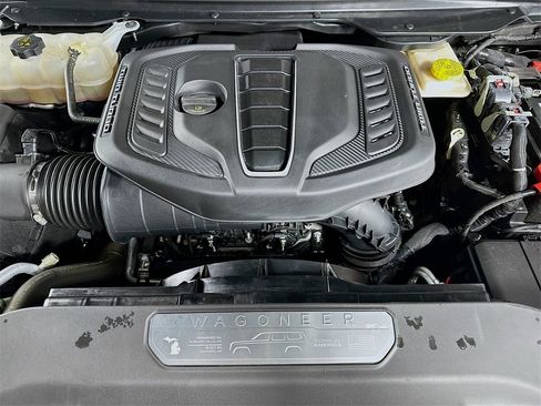 Used 2023 Jeep Grand Wagoneer L Series III w/ Rear Seat Video Group 1 image 33