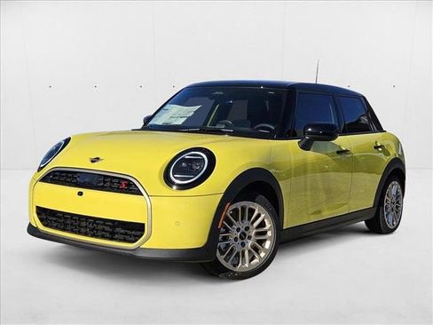Used 2025 MINI Cooper S image 1