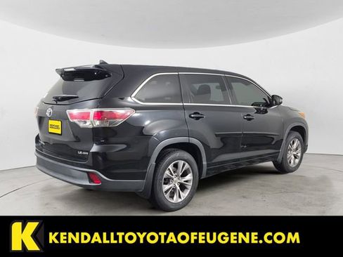 Used 2015 Toyota Highlander Plus image 5