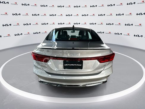 Used 2023 Kia Forte GT-Line image 7