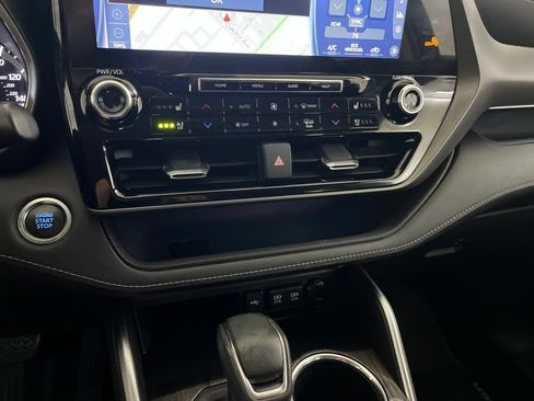 Used 2020 Toyota Highlander Limited AWD/4WD image 71