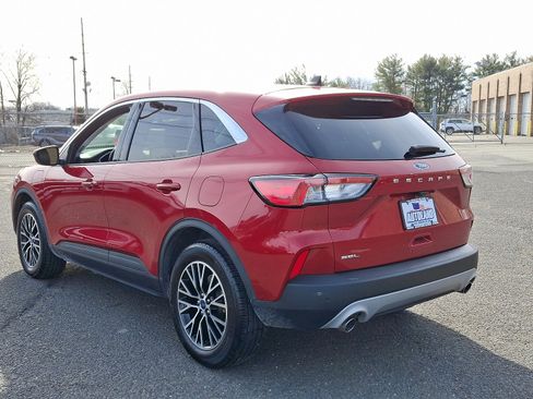 Used 2022 Ford Escape SEL image 5