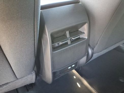 New 2026 Jeep Cherokee Laredo image 33