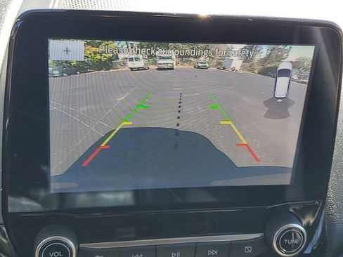 Used 2021 Ford EcoSport Titanium image 25